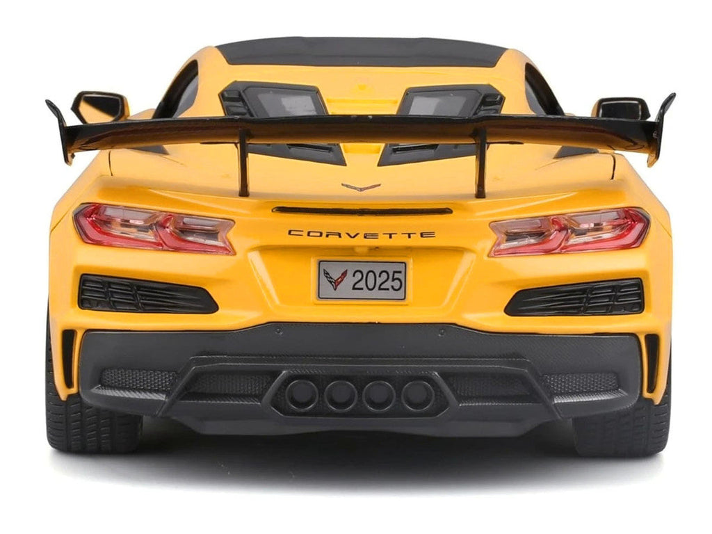Chevrolet Corvette ZR1 Coupe Yellow with Carbon Top "Special Edition" Series 1/18 Diecast Model Car by Maisto