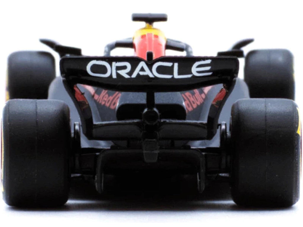 Red Bull Racing RB21 #22 Yuki Tsunoda Formula One F1 World Championship (2025) "Formula Racing" Series 1/64 Diecast Model Car by Bburago