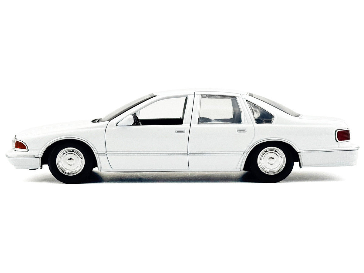 1993 Chevrolet Caprice Police Car Unmarked White "Custom Builder's Kit" Series 1/24 Diecast Model Car by Motormax