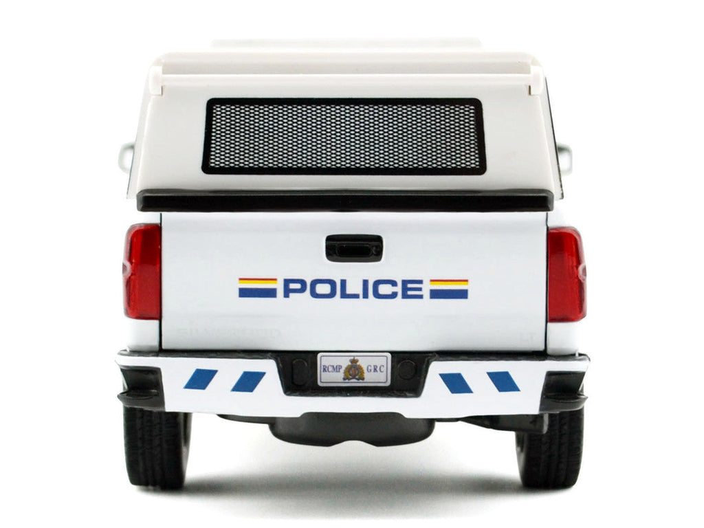 2017 Chevrolet Silverado 1500 LT Z71 Crew Cab Pickup Truck with Camper Box "Royal Canadian Mounted Police" White "Law Enforcement and Public Service" Series 1/27 Diecast Model Car by Motormax