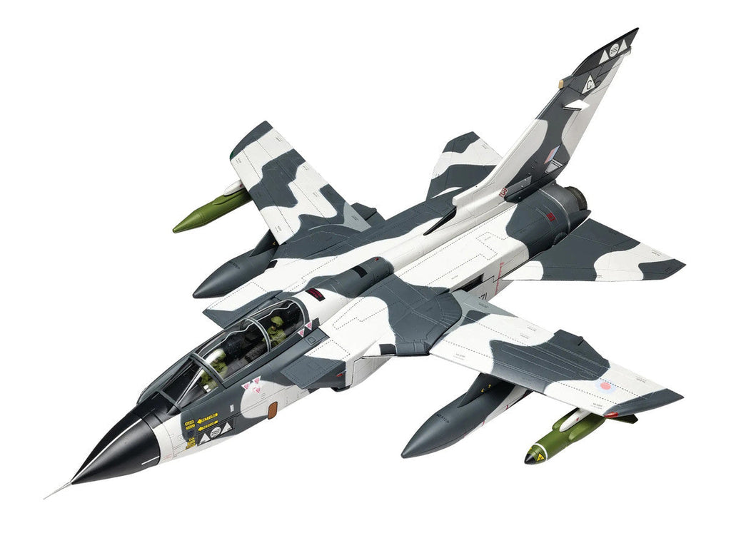 Panavia Tornado GR1A Aircraft "ZA371/C No.II(AC) Sqn. Arctic Training Exercises Norway" (1995) British Royal Air Force "The Aviation Archive" 1/48 Diecast Model Car by Corgi