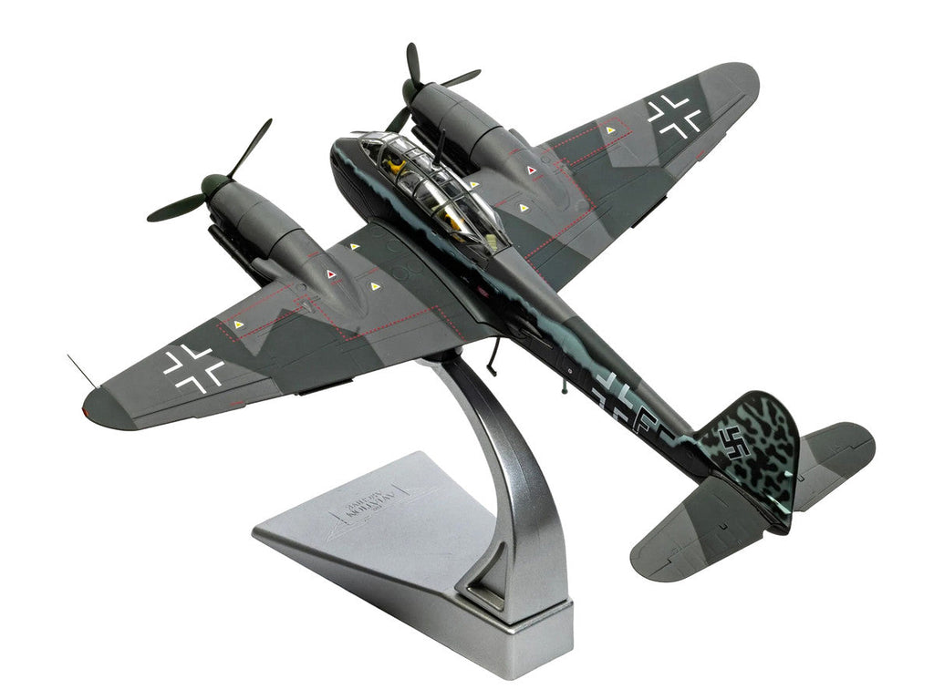 Messerschmitt Me 410A-1 Aircraft "U5+FE Lt. Rudolf Abrahamczik 14./KG.2 Laon-Athies Airfield France" (1943) German Luftwaffe "The Aviation Archive" Series 1/72 Diecast Model Car by Corgi