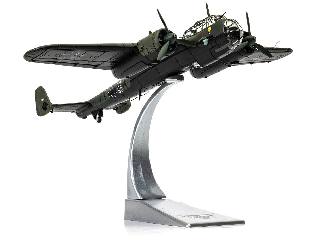 Dornier Do 17Z-5 Aircraft "7T+HH W.Nr.2787 KGR.606 Lannion France" (1940) German Luftwaffe "The Aviation Archive" Series 1/72 Diecast Model Car by Corgi