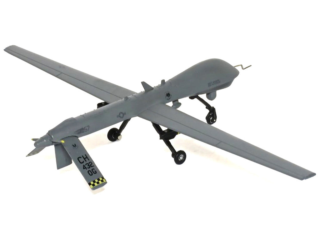 General Atomics MQ-1 Predator UAV Drone "United States Air Force" 1/72 Diecast Model by Air Force 1