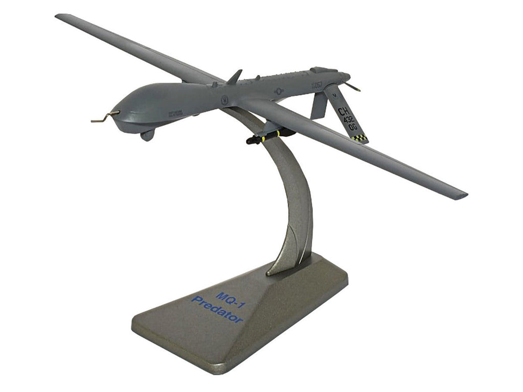 General Atomics MQ-1 Predator UAV Drone "United States Air Force" 1/72 Diecast Model by Air Force 1