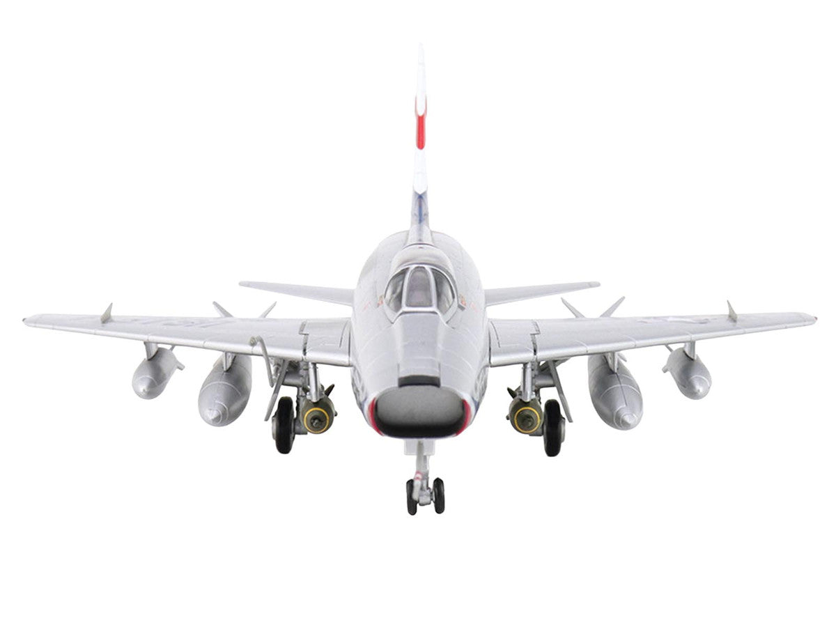 North American F-100 Super Sabre Fighter Aircraft "FW-871 National Military Museum Soesterberg Netherlands" United States Air Force "Air Power Series" 1/72 Diecast Model by Hobby Master