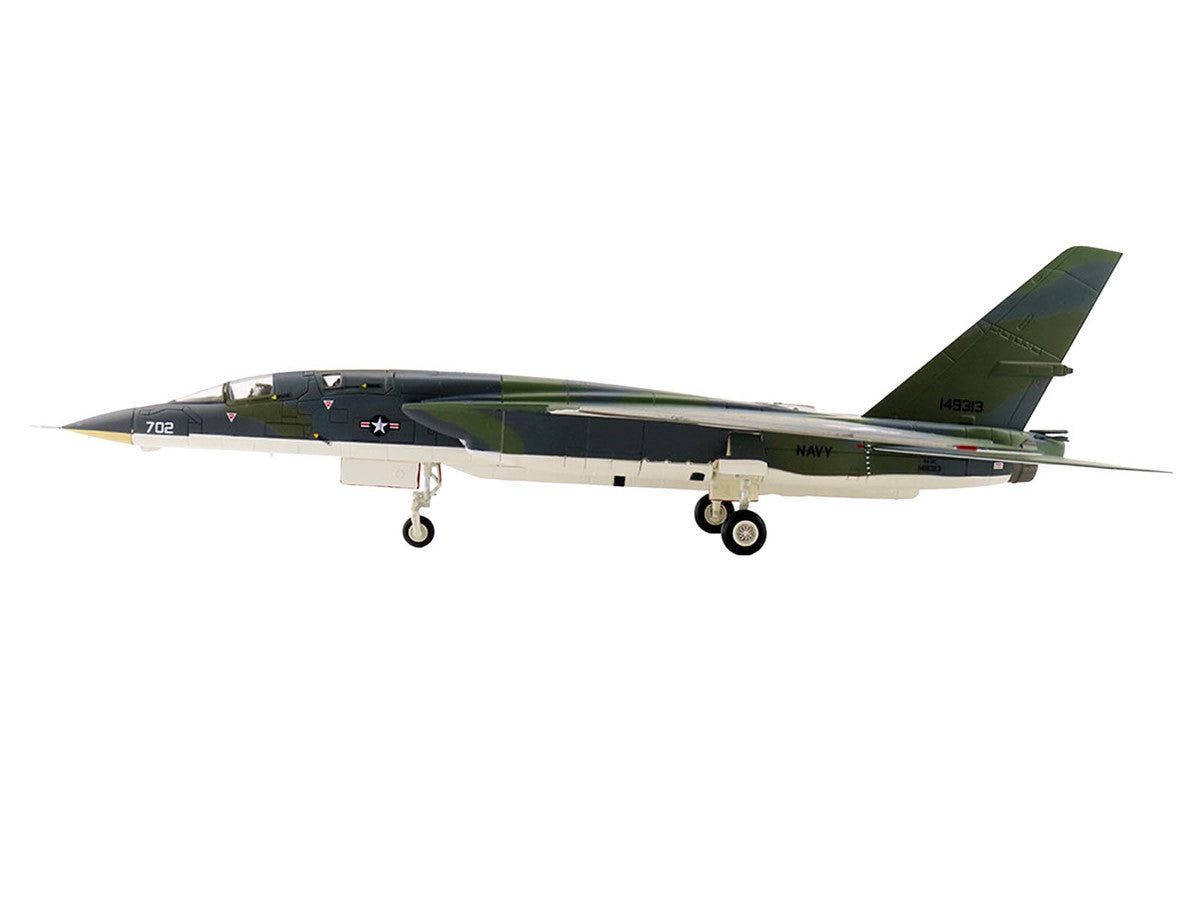 North American RA-5C Vigilante Aircraft "149313 RVAH-6 Fleurs Experimental Scheme USS Constellation" (1966) United States Navy "Air Power Series" 1/72 Diecast Model by Hobby Master