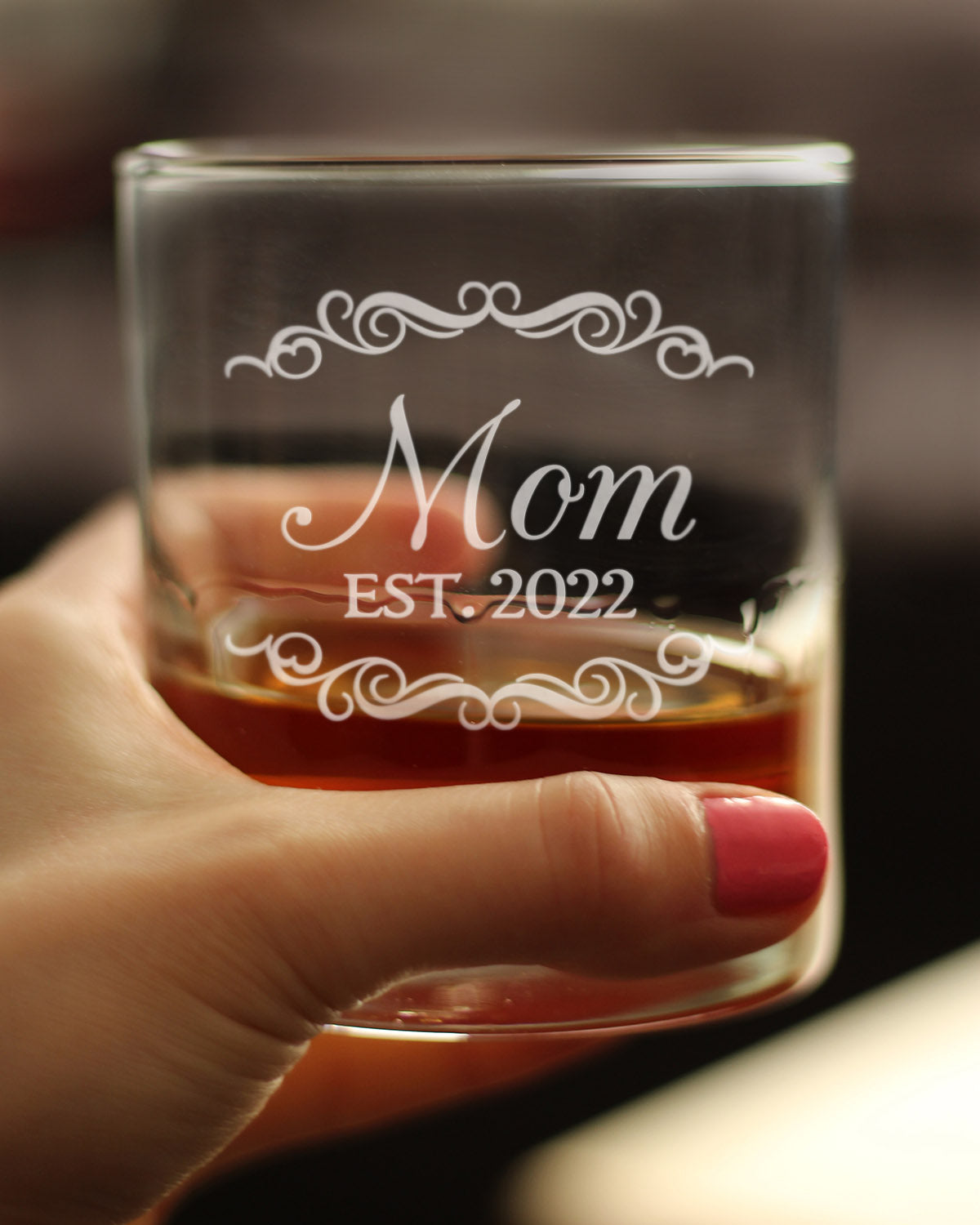 Mom Est 2022 - New Mother Whiskey Rocks Glass Gift for First Time Parents - Decorative 10.25 Oz Glasses