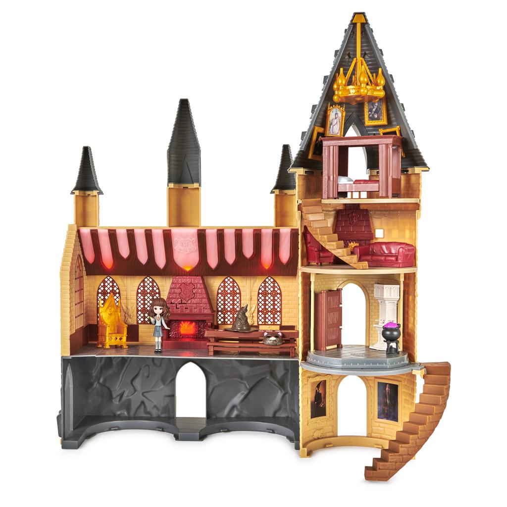 Wizarding World Hogwarts Castle