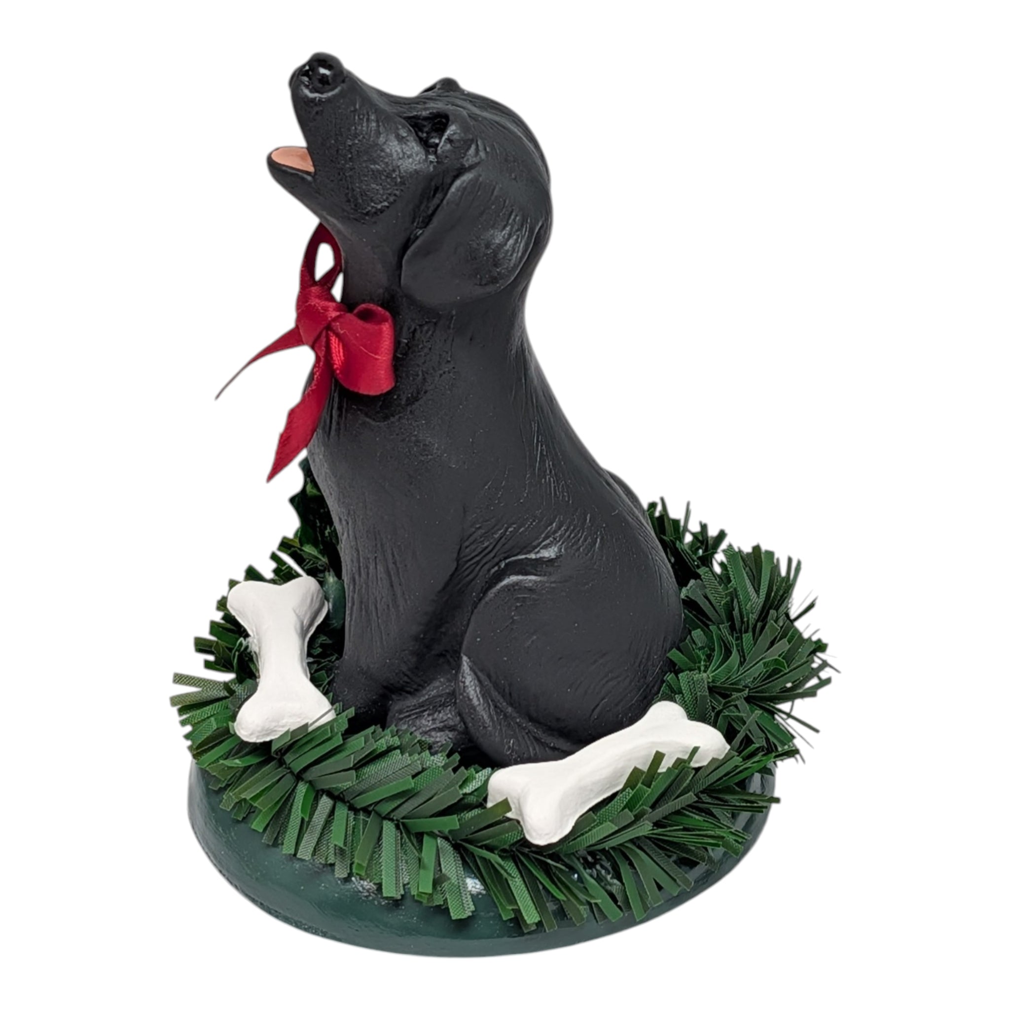 Byers' Choice Dogs - Black Labrador in Wreath