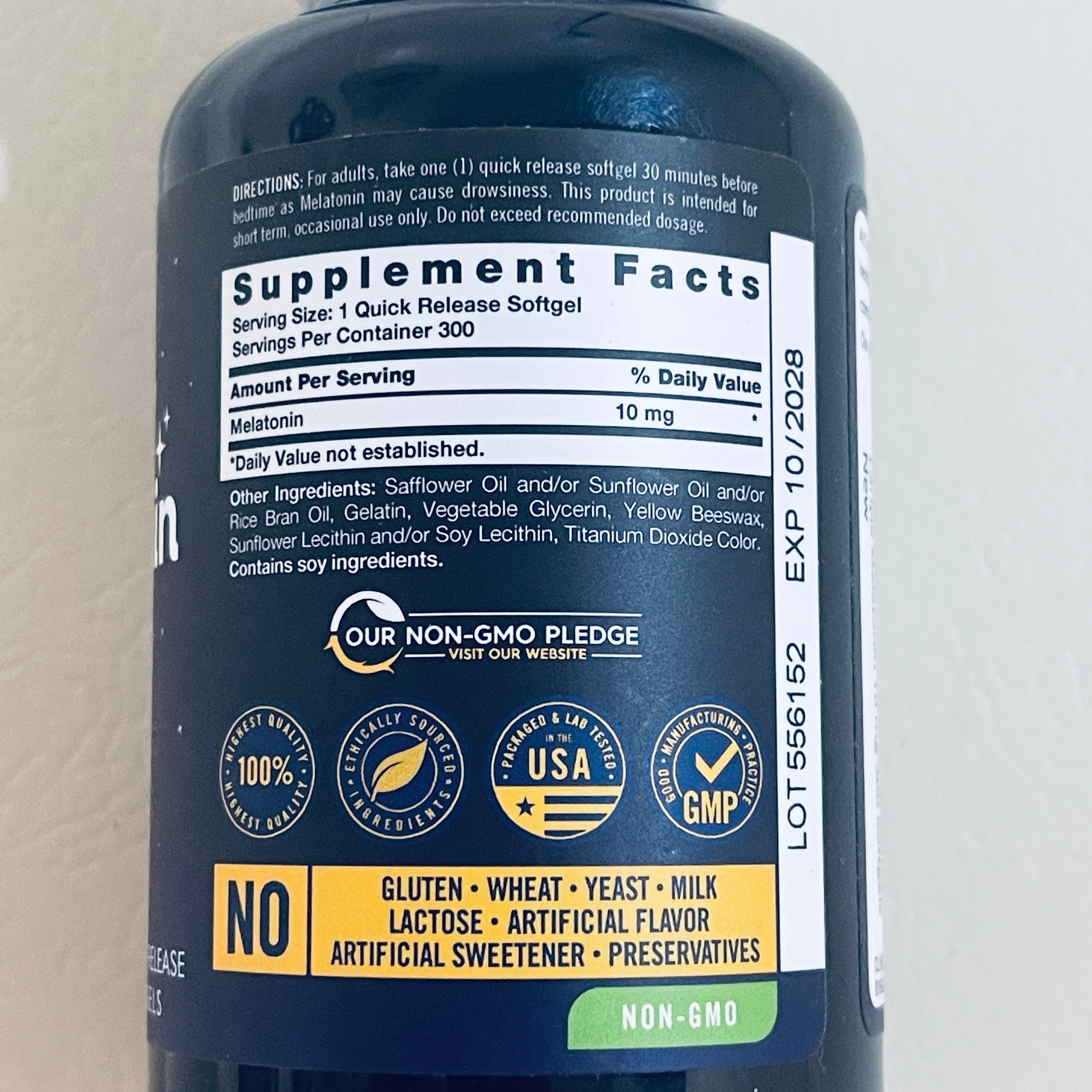 Carlyle Extra Strength Melatonin 10 mg, 300 Softgels, EXP 10/2028