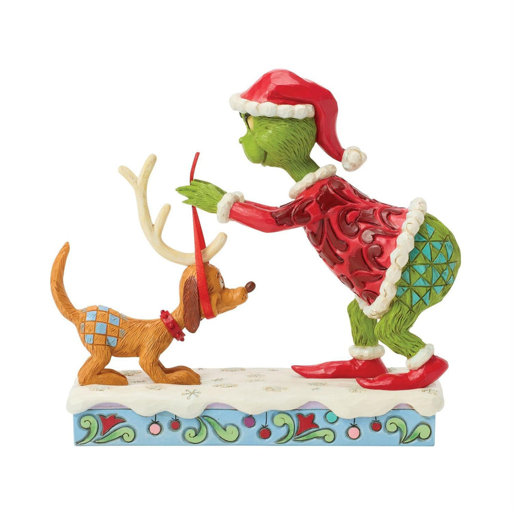 The Grinch's Antler Scheme: Max's Unwitting Role in Holiday Heist