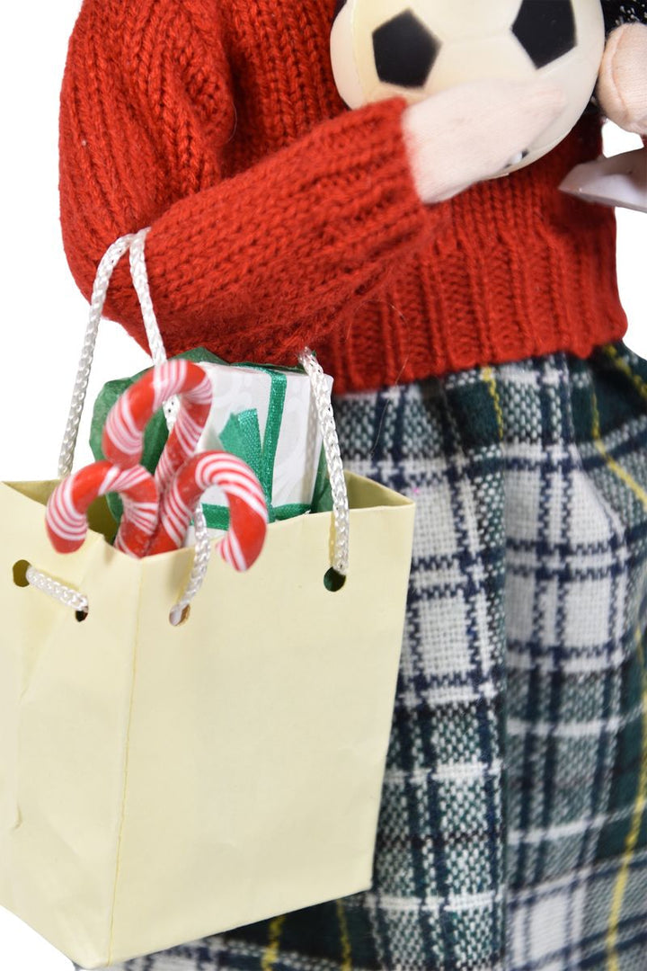 Byers' Choice Shopping Family 2026 -  Woman