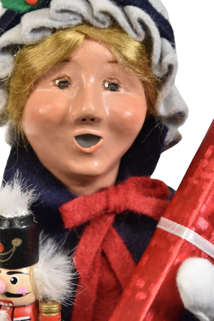 Nutcracker Family Woman By Byers Choice