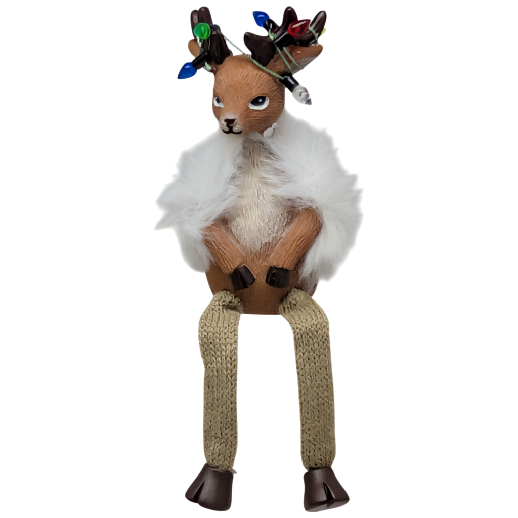 Reindeer Shelfsitter Wearing a Furry Shawl