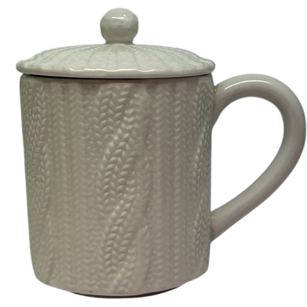 White Knit-Look Mug With Lid
