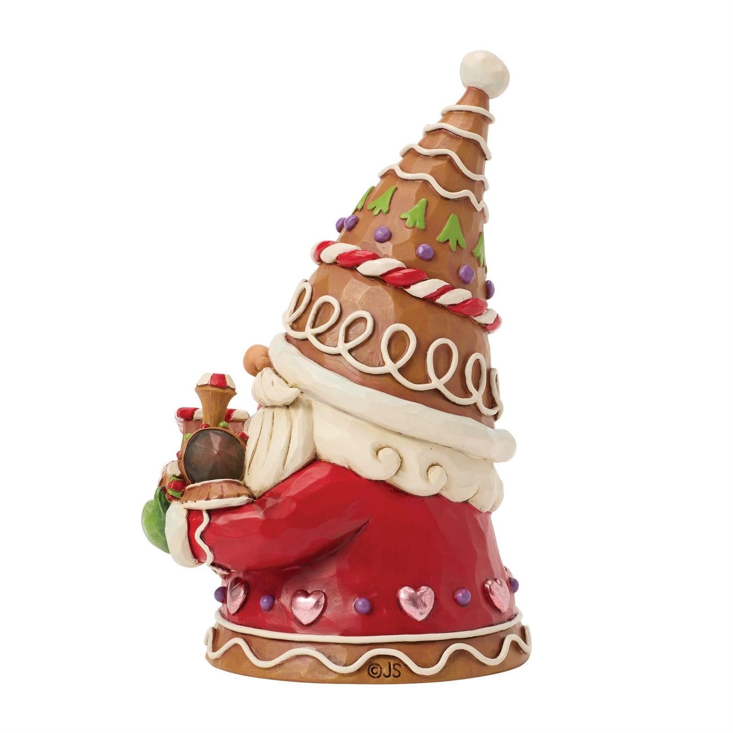 The Gingerbread Gnome with Train
